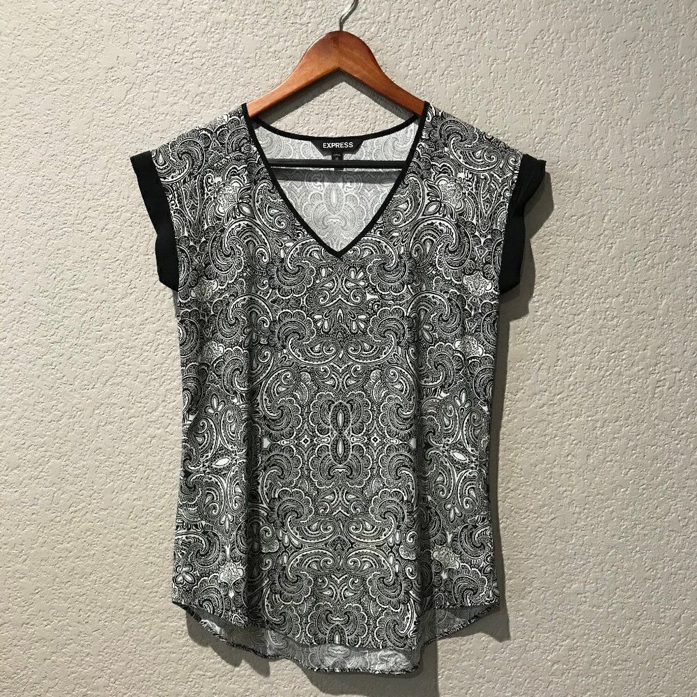 Express Paisley Print Top